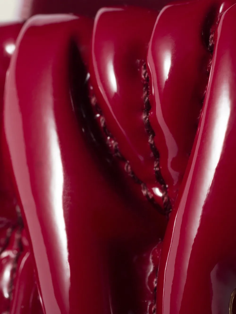 Miu Matelassé lakleren muiltjes Rood