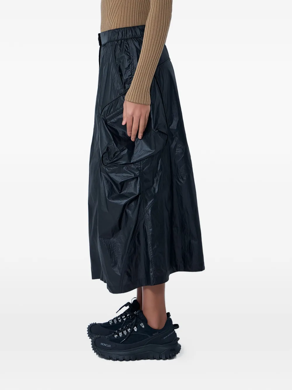  Moncler Crinkled-effect Cargo Skirt - Black 