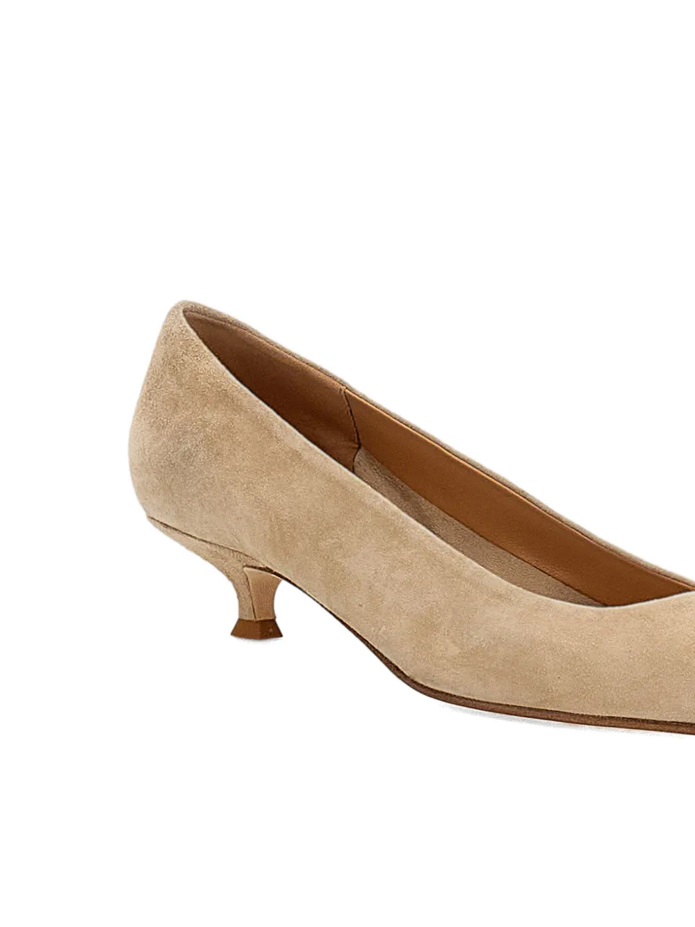 Aeyde Pumps met puntige neus Beige