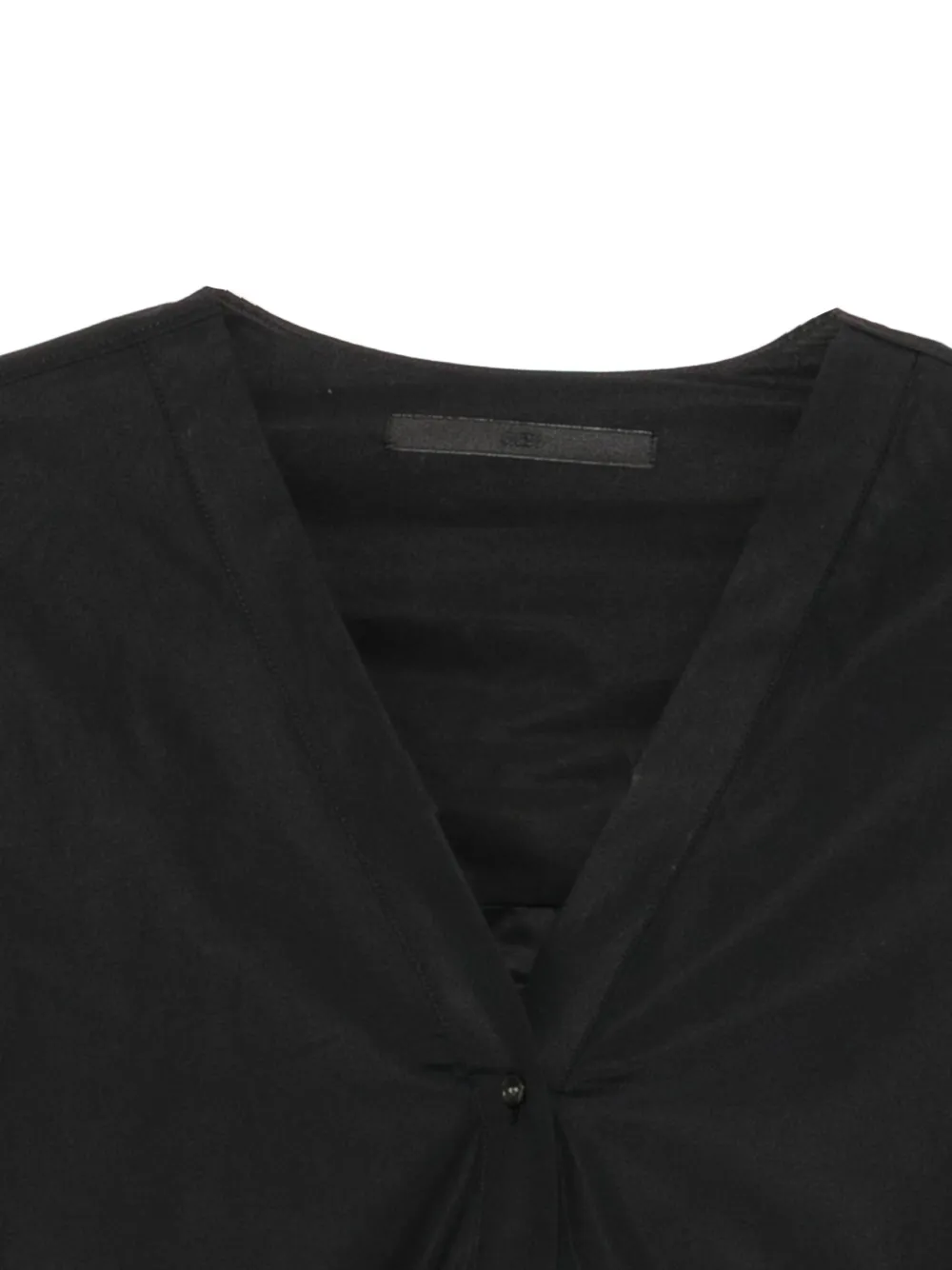  Jnby V-neck Blouse - Black 