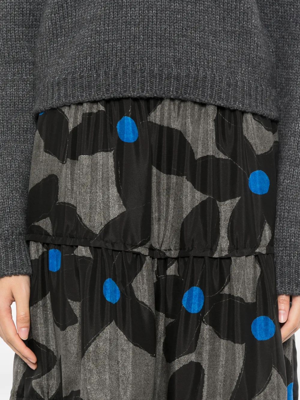 LESS Rok met bloemenprint Grijs
