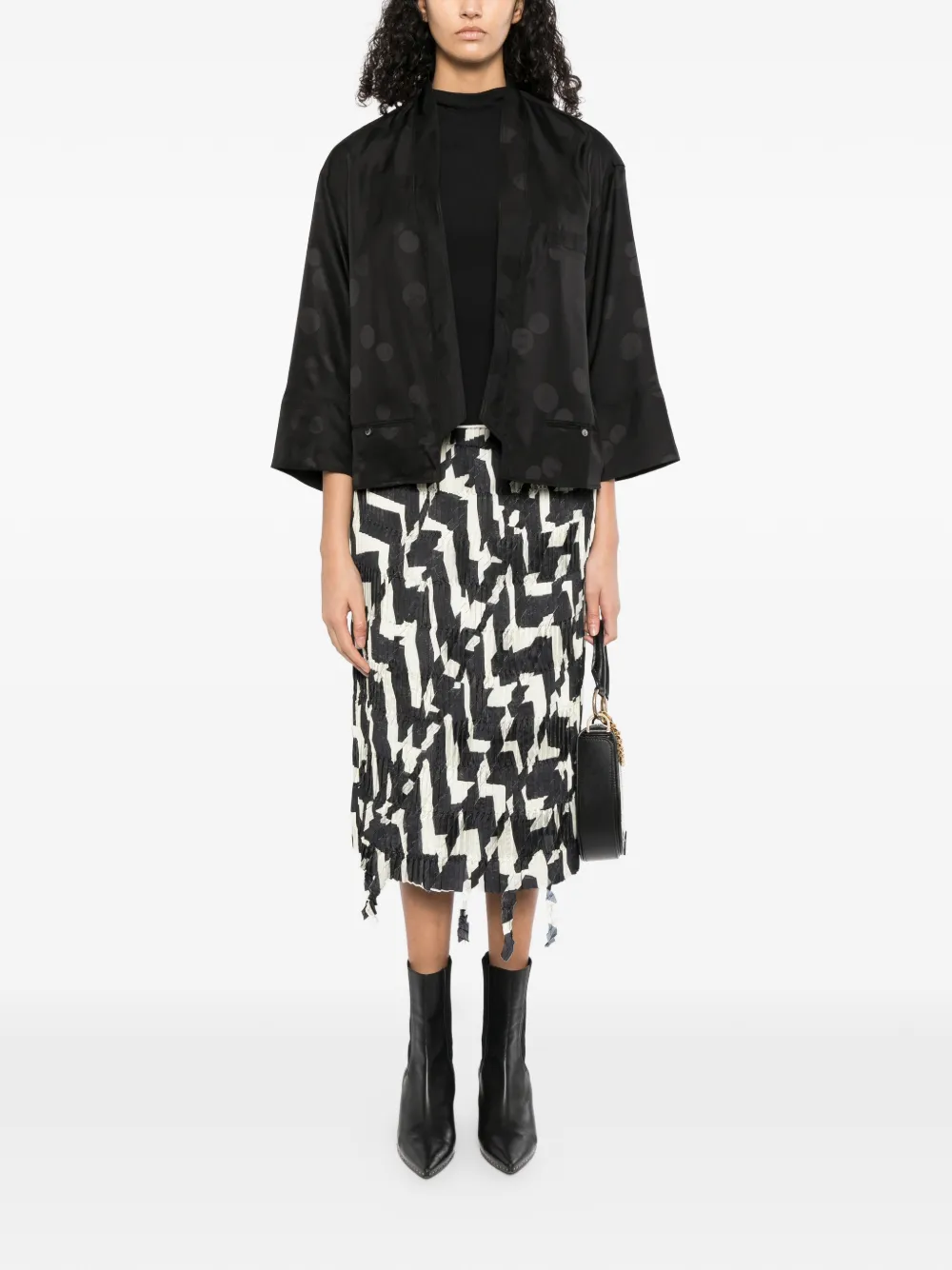  Jnby Geometric-print Midi Skirt - Black 