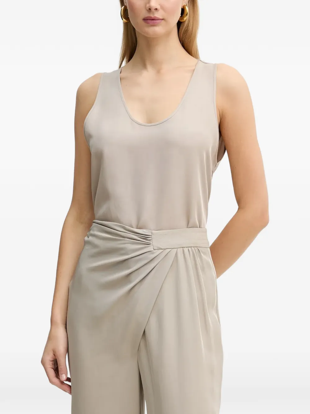 SIMONA CORSELLINI scoop-neck vest - Toni neutri