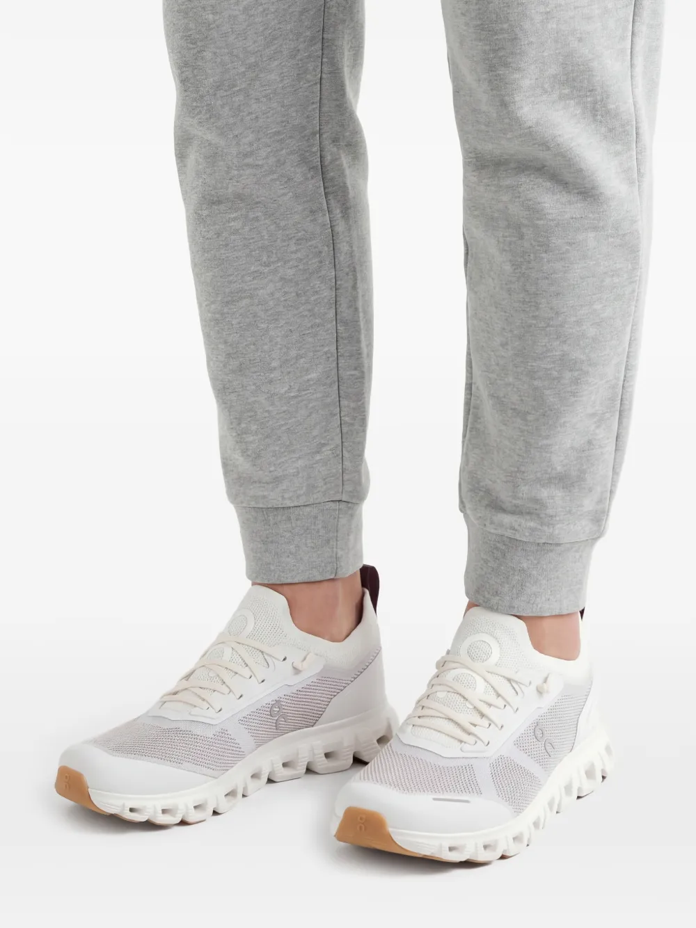 On Cloud 6 Versa sneakers Beige