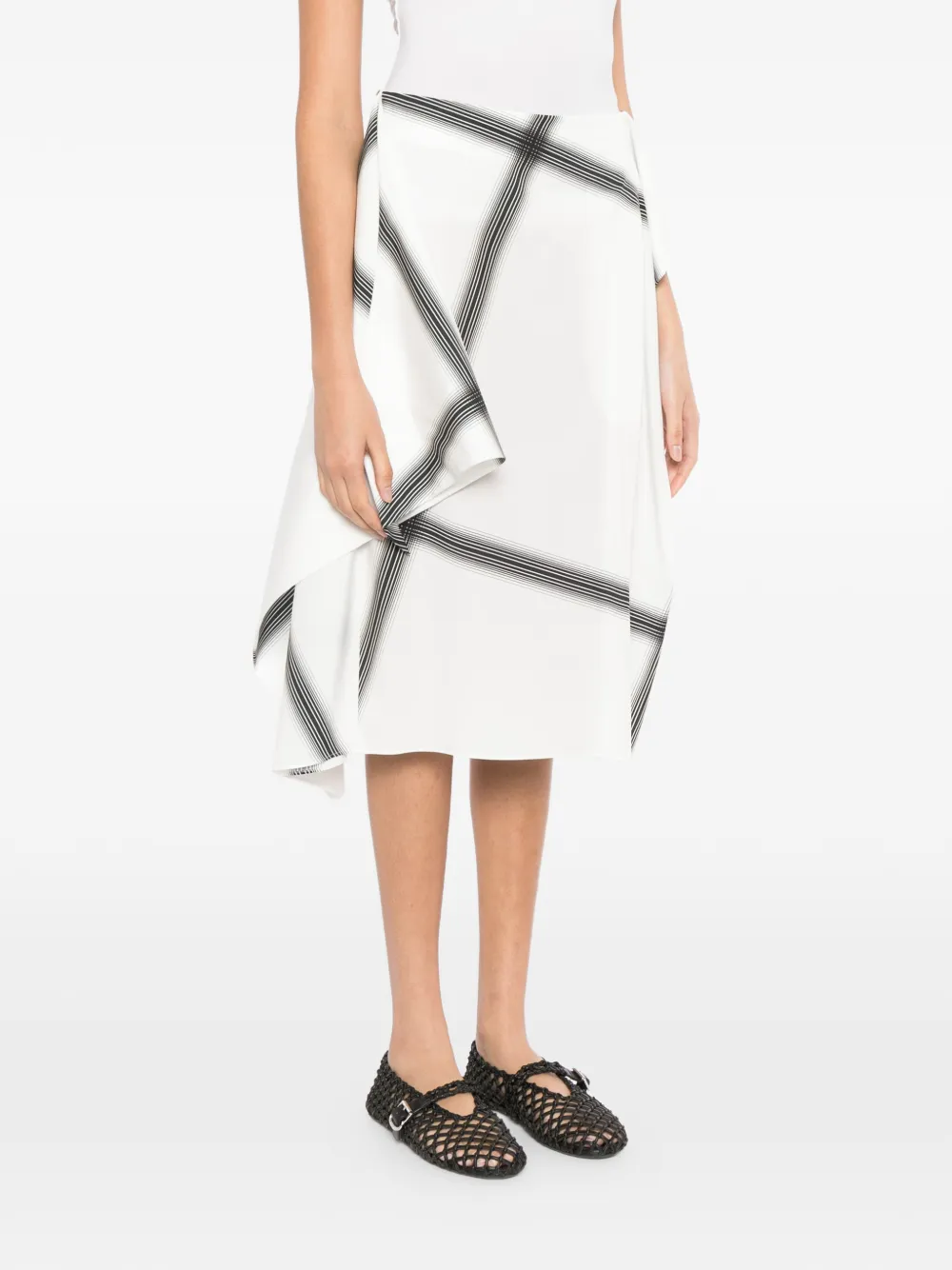  Less Striped Asymmetric Skirt - White 