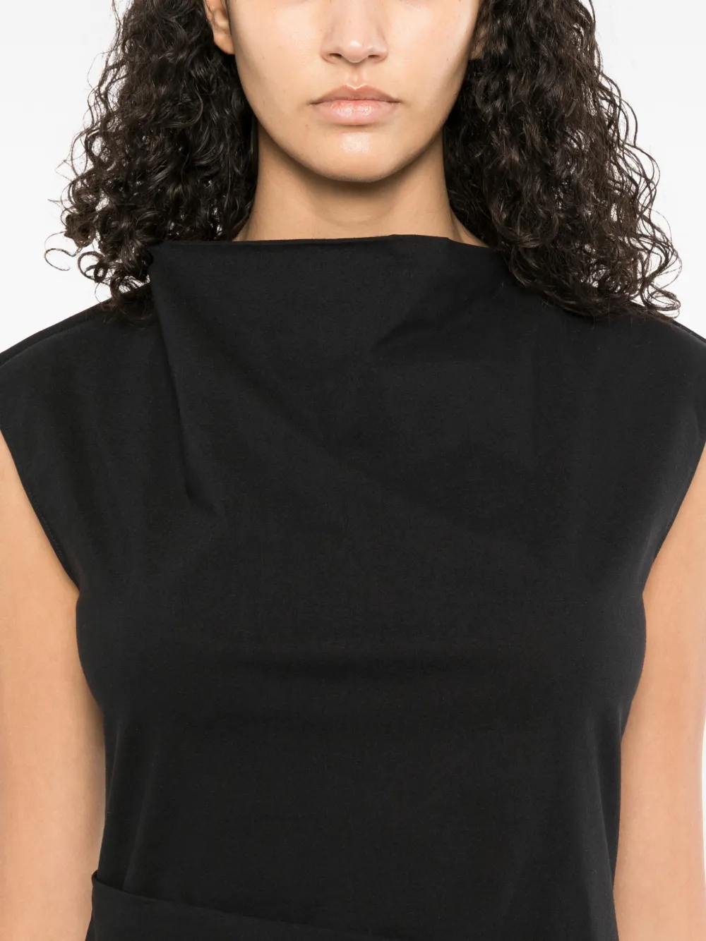 LESS Mouwloze jurk met gedrapeerde taille Zwart