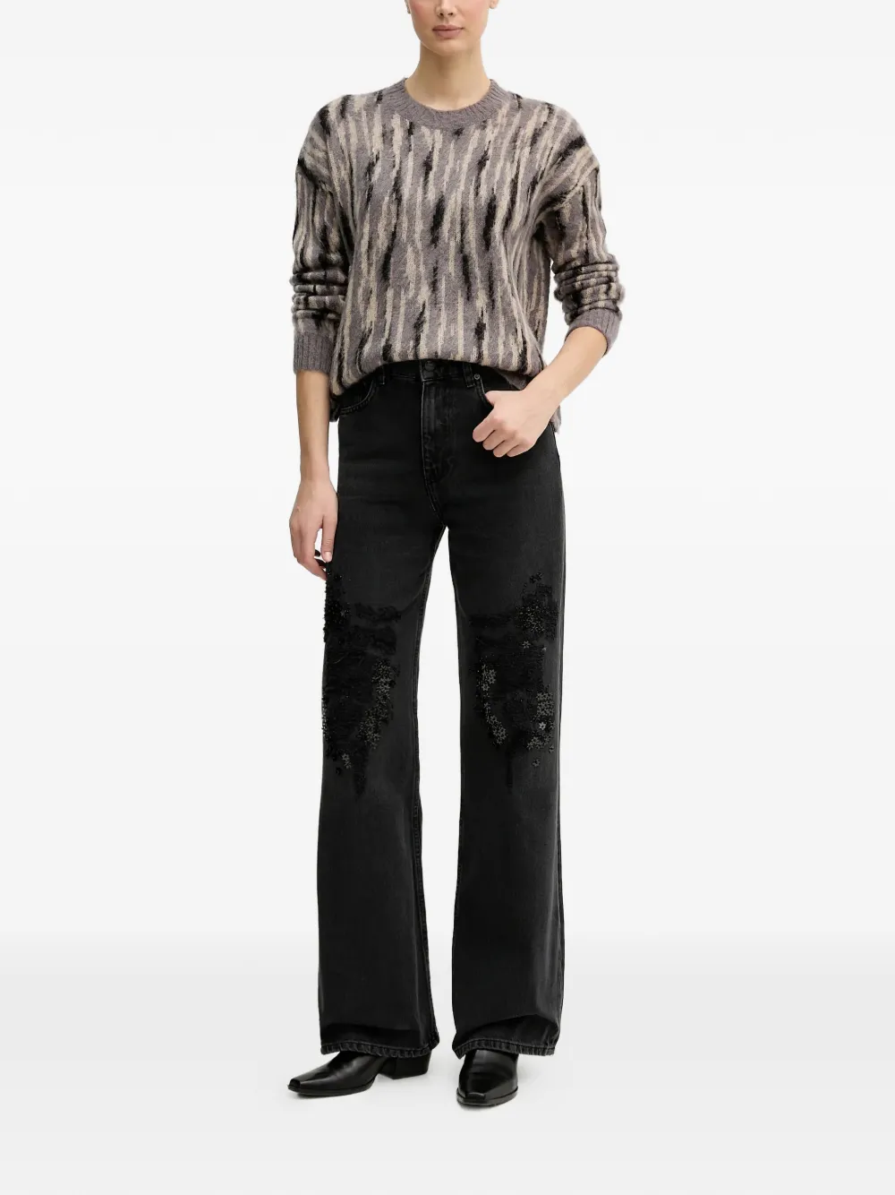  Sisley Embellished Jeans - Black 