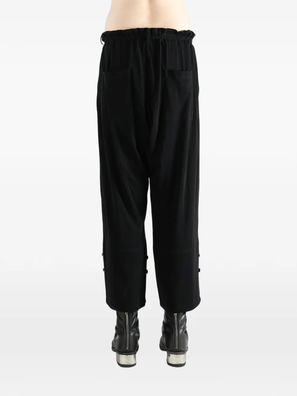 Yohji Yamamoto Broek met knoopdetail Zwart