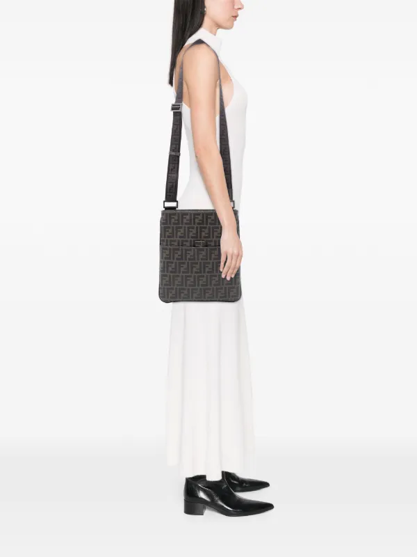 Fendi Pre-Owned 2010-2026 Zucca Spalmati Crossbody Bag  display picture 3