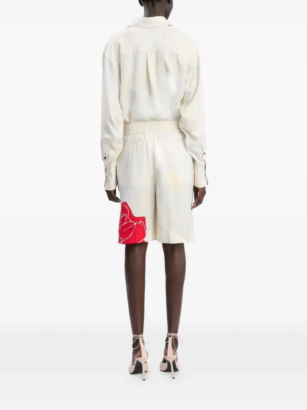 Victoria Beckham Shorts met bloemenprint Beige