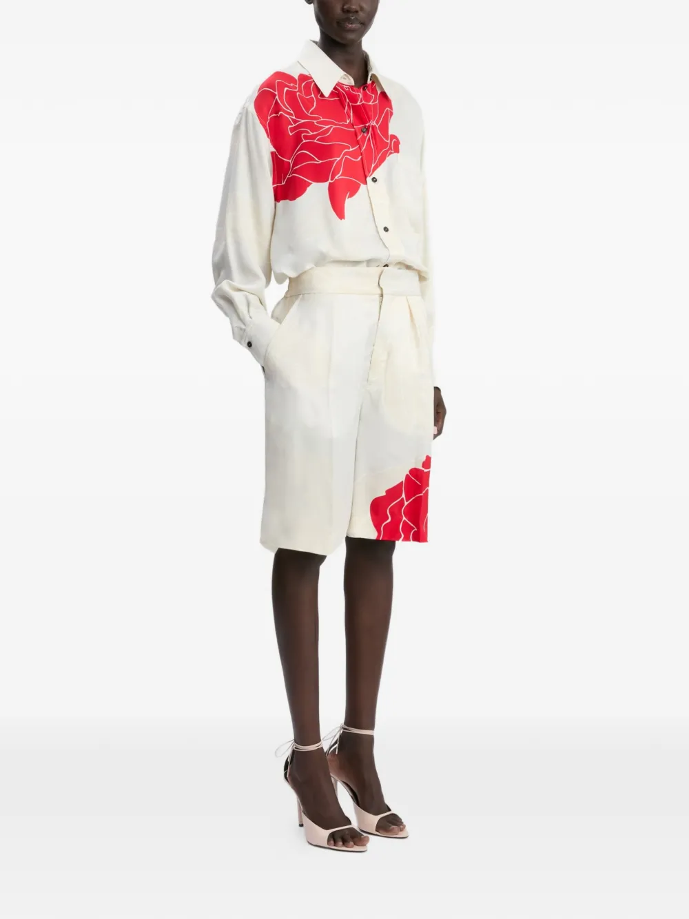 Victoria Beckham Floral-print Tailored Shorts - Neutrals 
