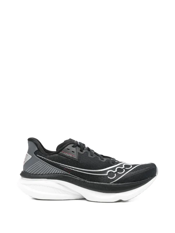 Saucony Endorphin Azura スニーカー | ブラック | FARFETCH JP