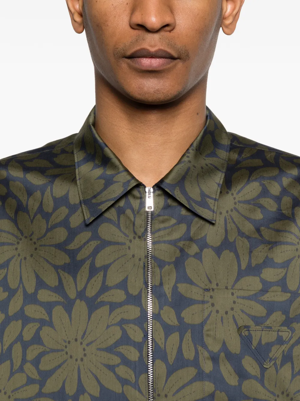Prada Overhemd met bloemenprint en rits Groen