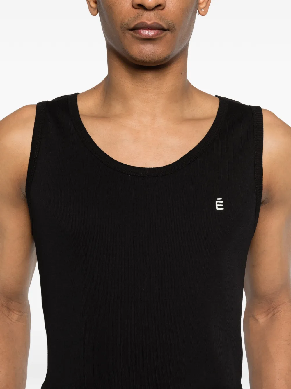 Études Studio Geribbelde tanktop met borduurwerk Zwart
