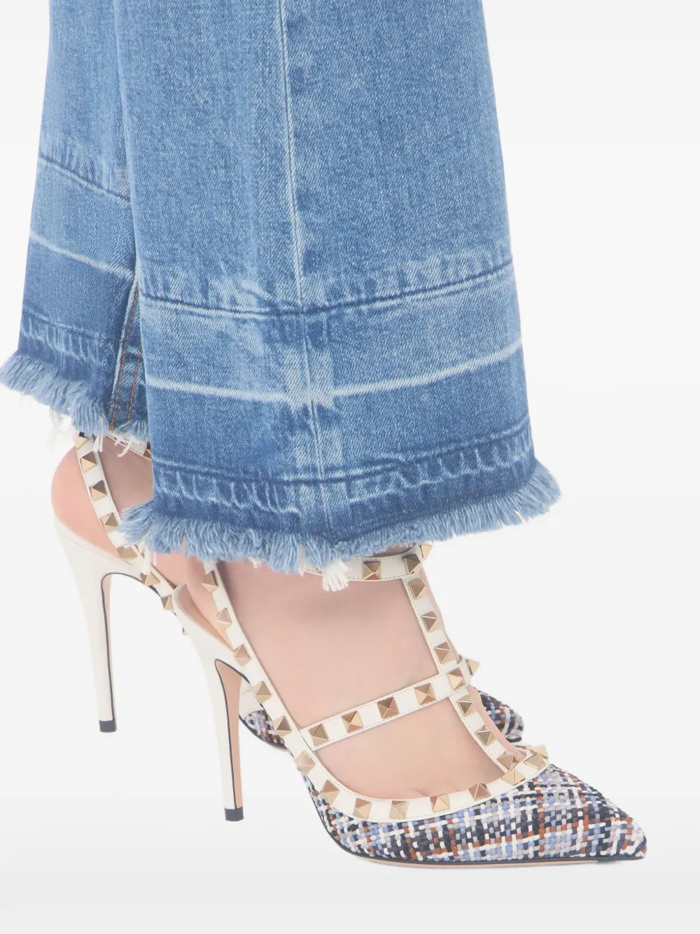 Valentino Garavani ロックスタッズ パンプス | ホワイト | FARFETCH JP