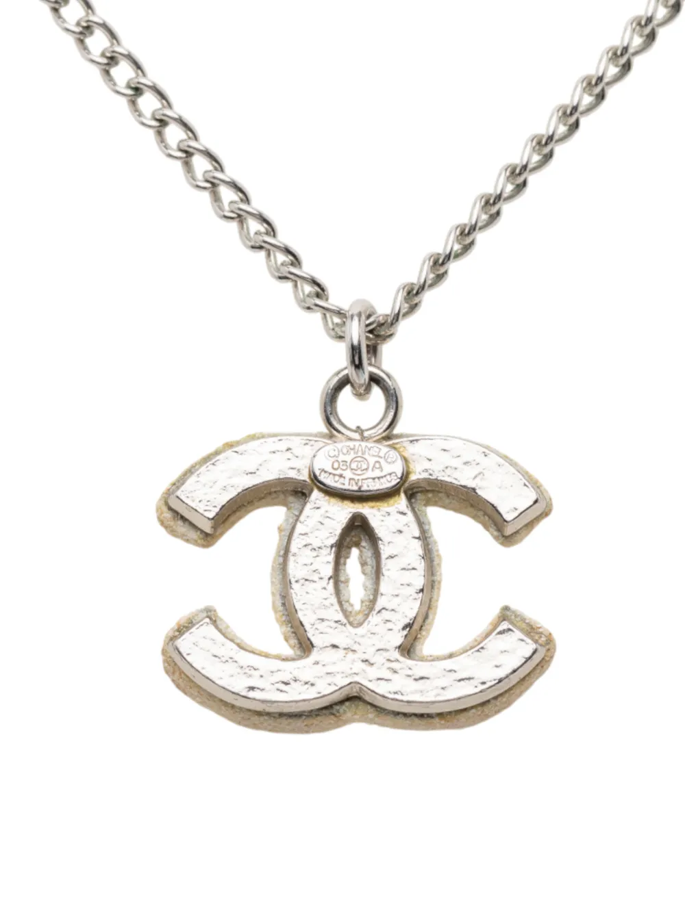 2003 Silver Plated Textured Cc Pendant Necklace Costume Necklace