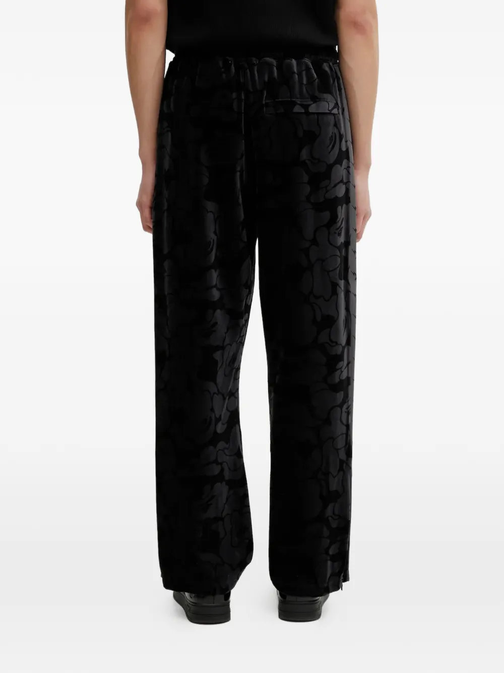 A BATHING APE Broek met camouflageprint Zwart