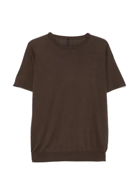 Jeordie's short-sleeve T-shirt