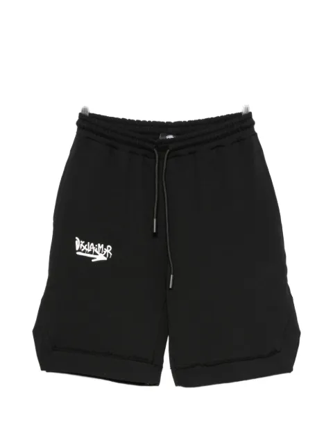 DISCLAIMER logo-print raw-edge shorts