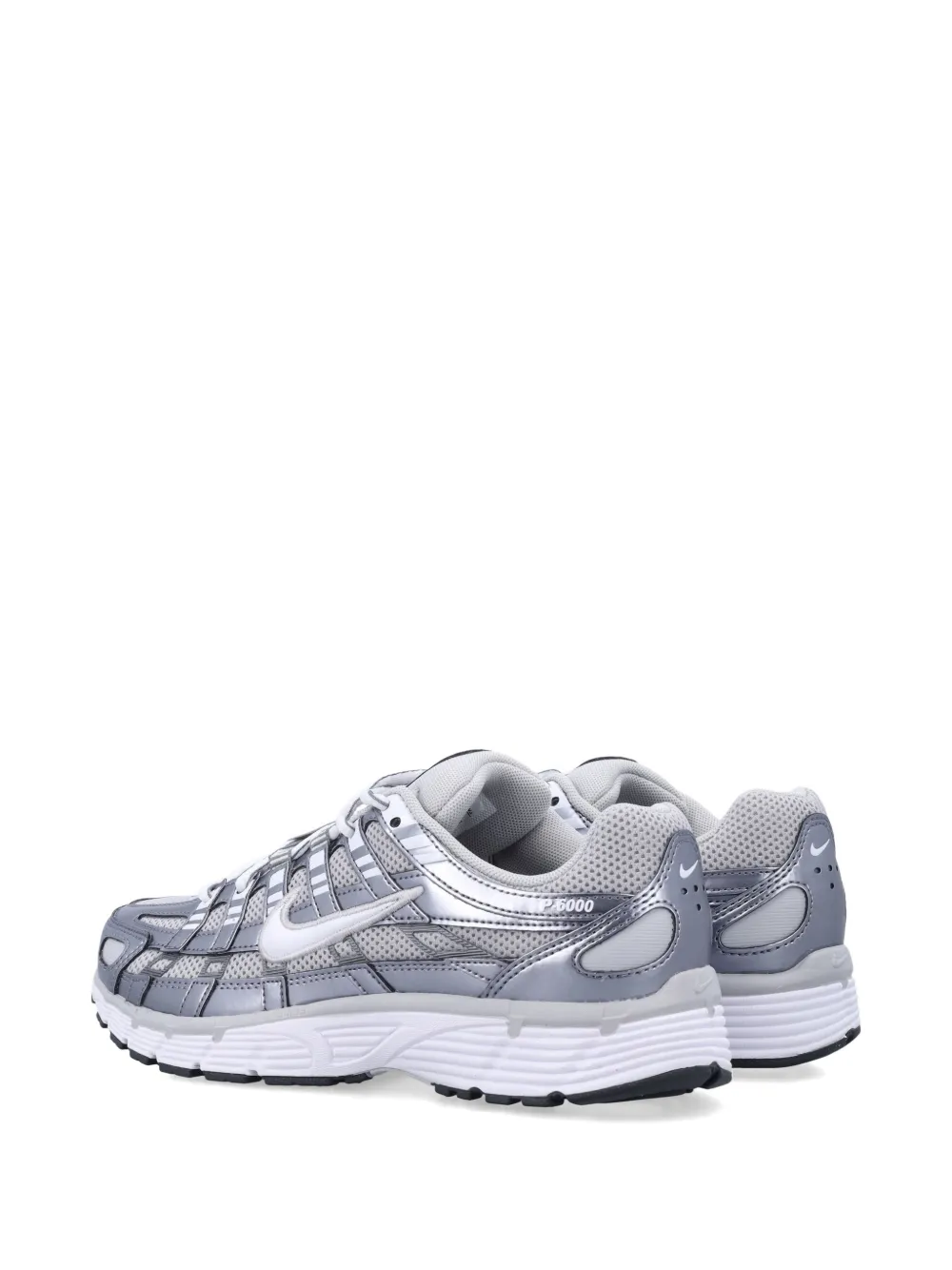 Nike P-6000 metallic sneakers Zilver
