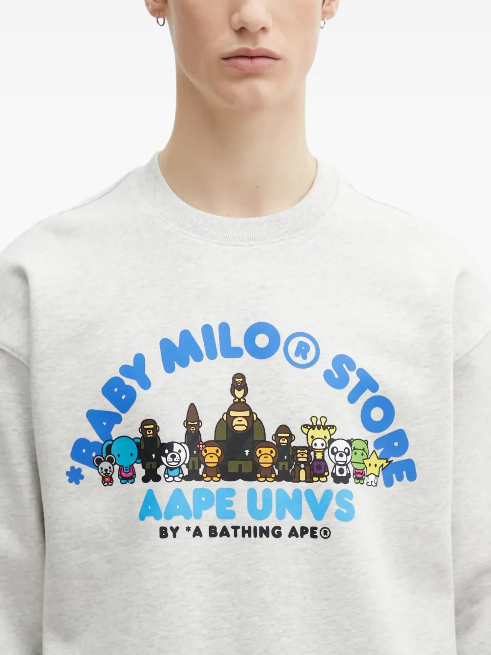 AAPE BY *A BATHING APE x Baby Milo Store AAPEUNVS sweater met ronde hals Grijs