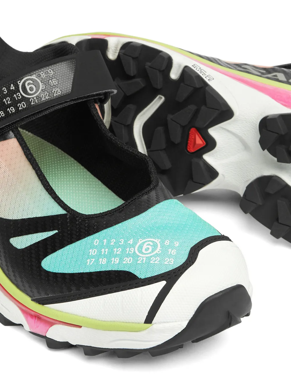 MM6 Maison Margiela X Salomon x Salomon sneakers met logoband Zwart