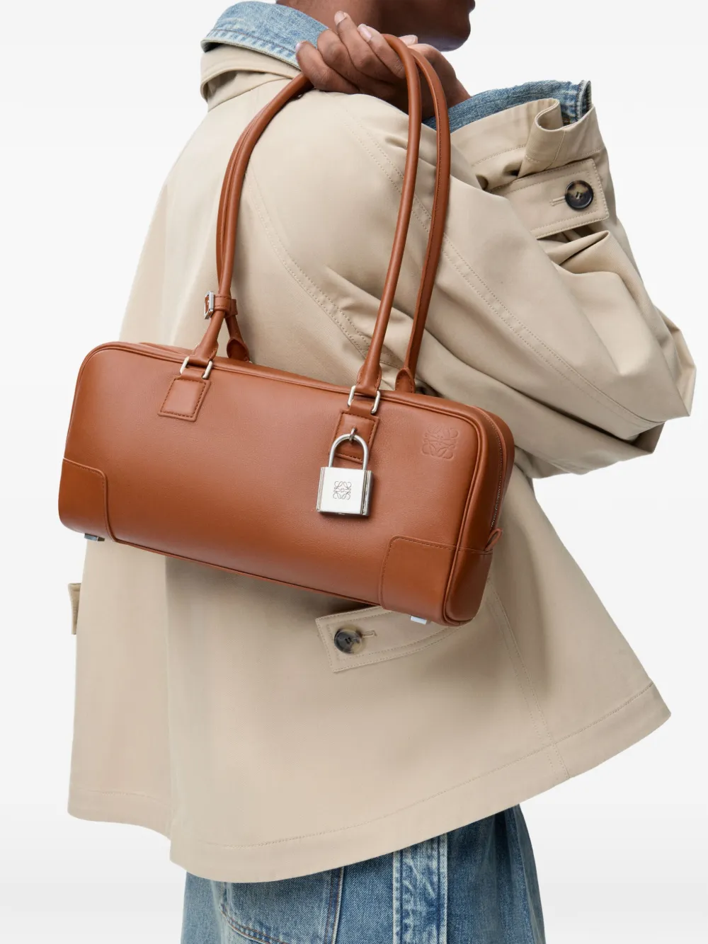 LOEWE Amazona 31 Cropped Bag in Shiny Calfskin in Brown, view 3