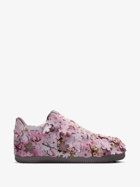 Nike Air Force 1 Sneakers mit Blumenmotiv