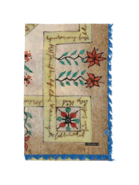 Faliero Sarti mascada con estampado floral y flecos