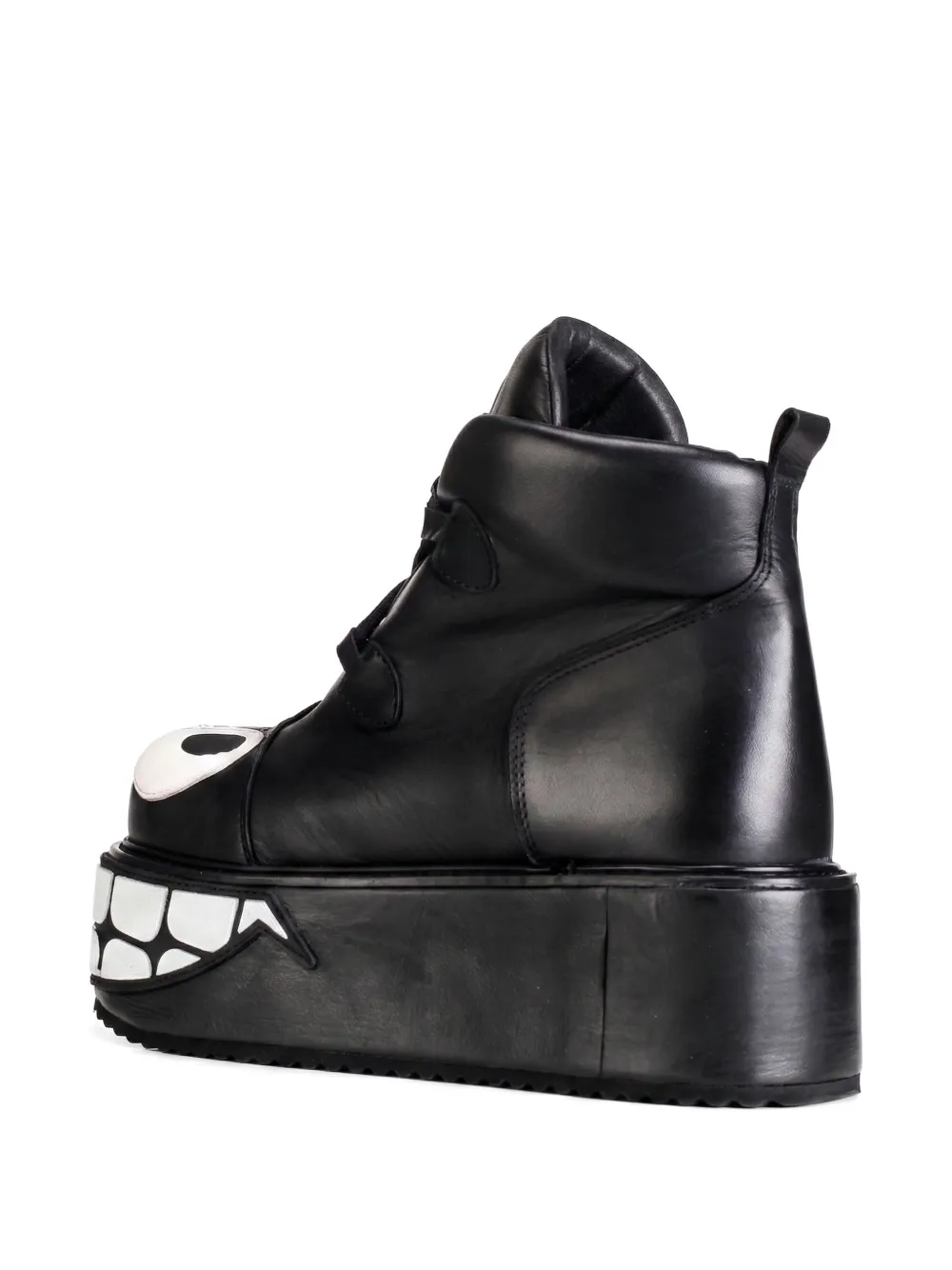 SWEAR Smiley enkellaarzen met plateauzool Zwart