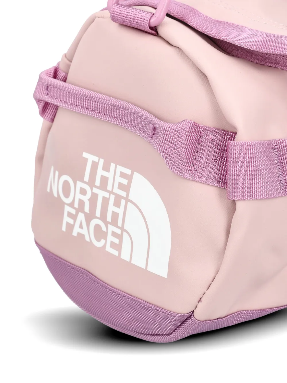 logo-detail luggage