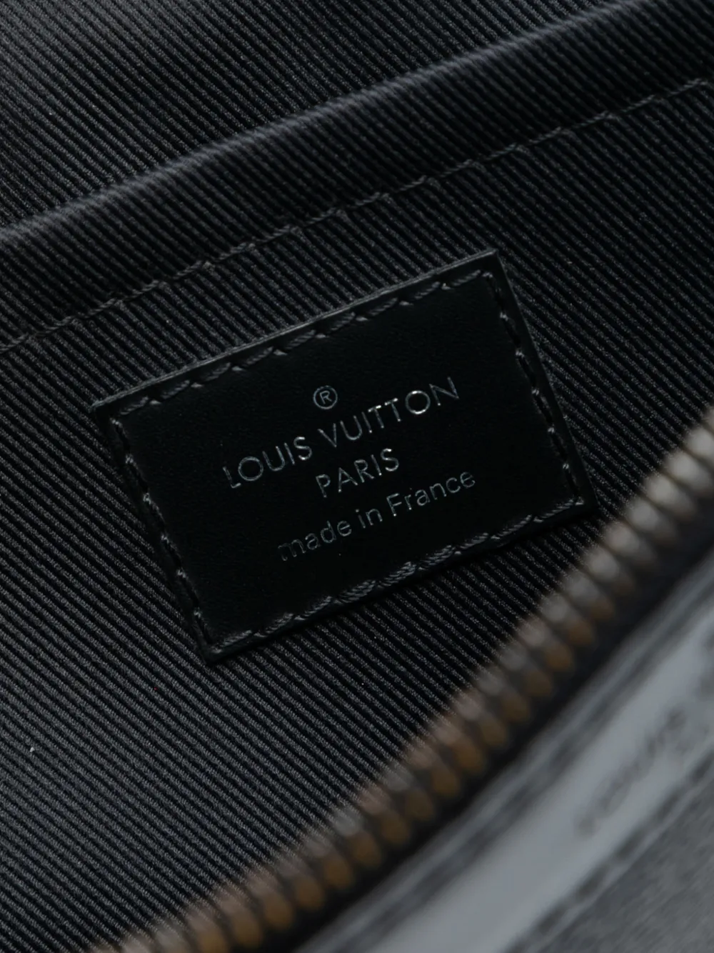 2019 Monogram Eclipse Discovery Pochette Gm Clutch Bag