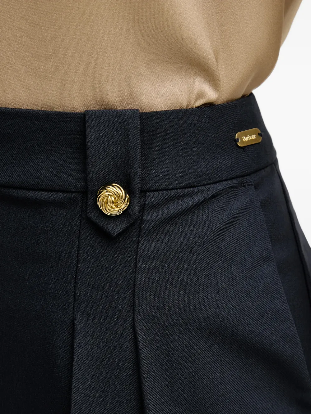 Barbour Avery geplooide broek met goudkleurige knopen Blauw