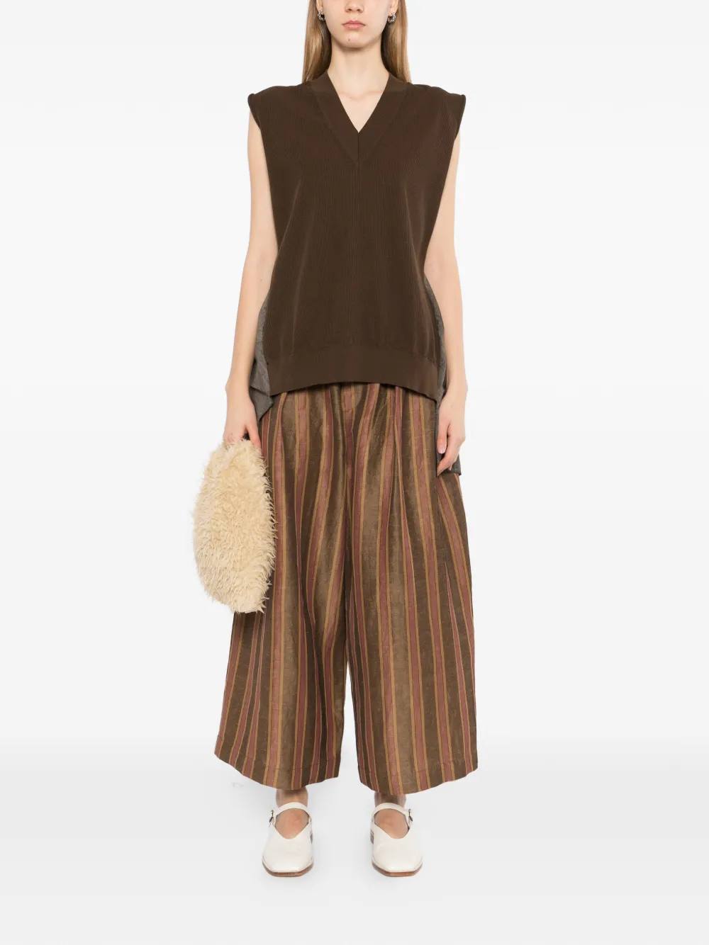  Uma Wang V-neck Sleeveless Top - Brown 