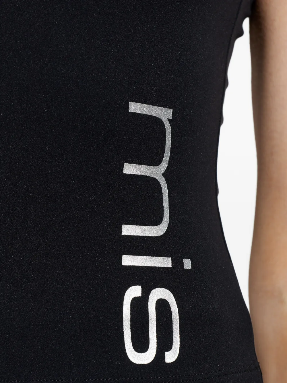 MISBHV T-shirt met open rug Zwart