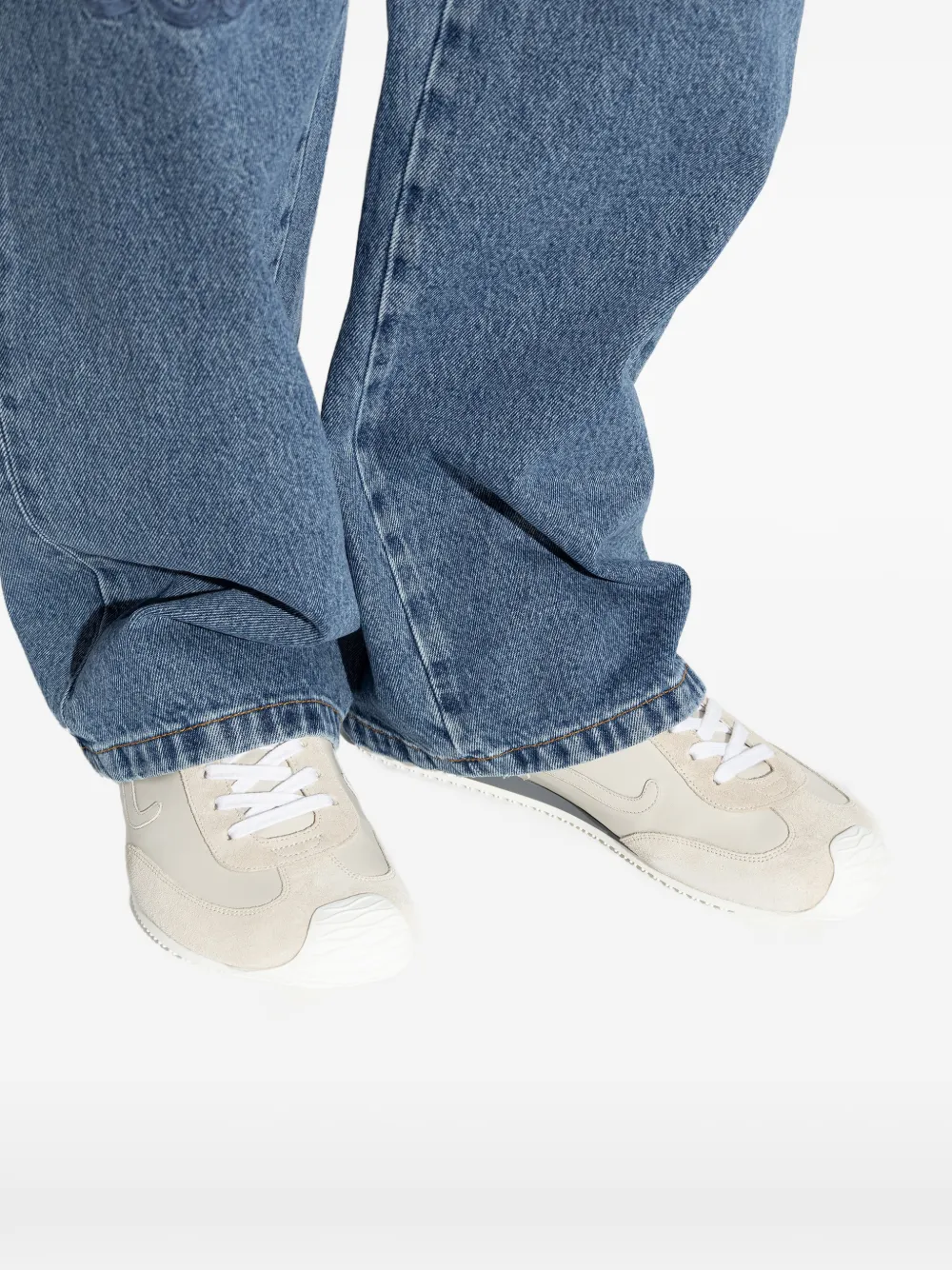 LOEWE Sneakers met logo Beige