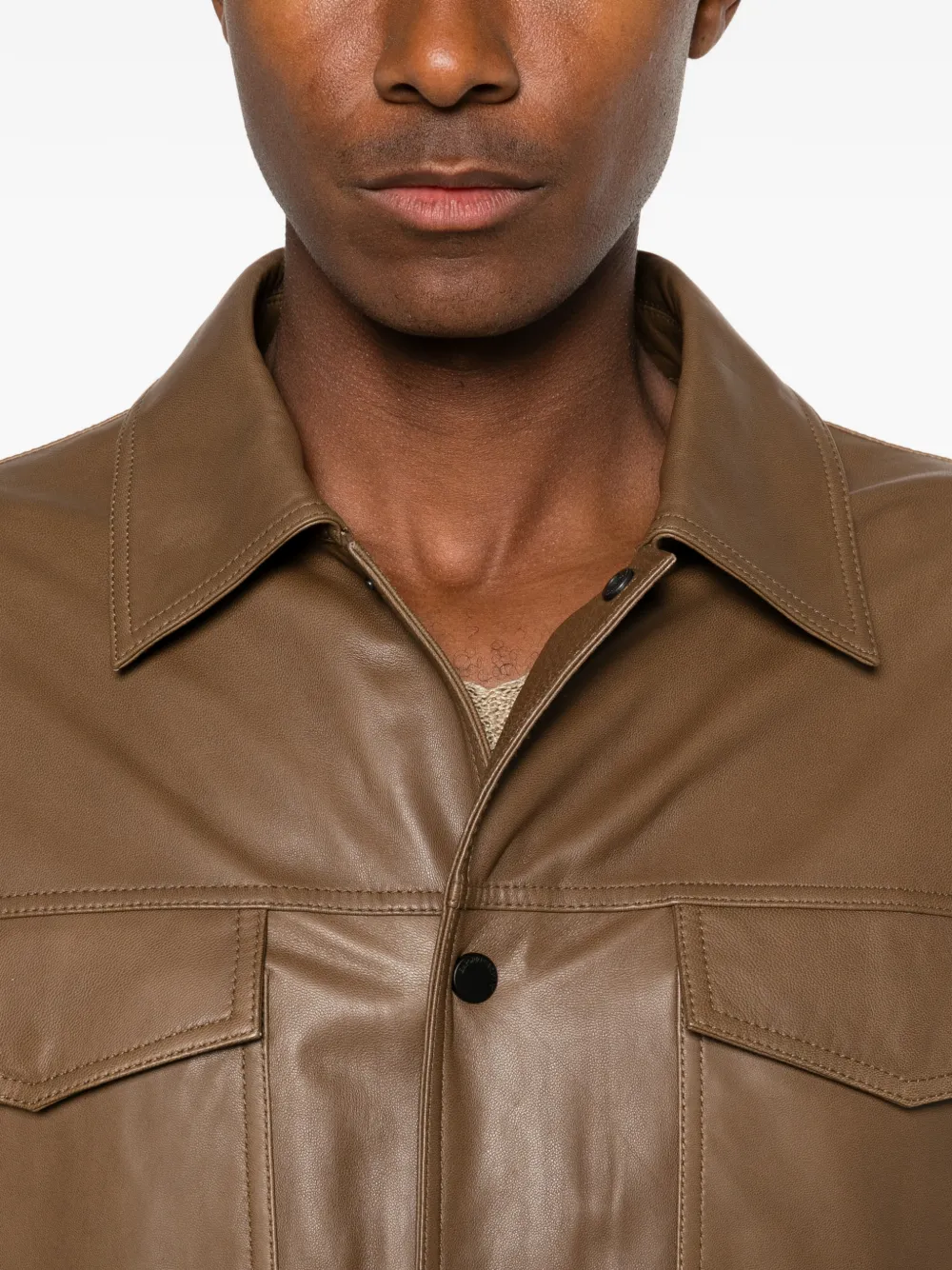 Emporio Armani Jack met drukknoopsluiting Bruin