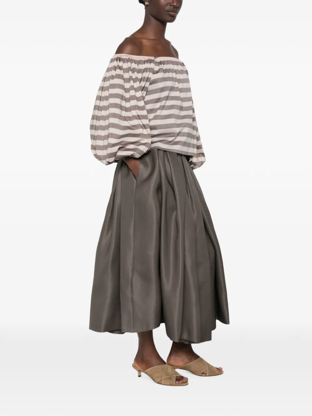 Camilla Gestreepte off-shoulder top Beige