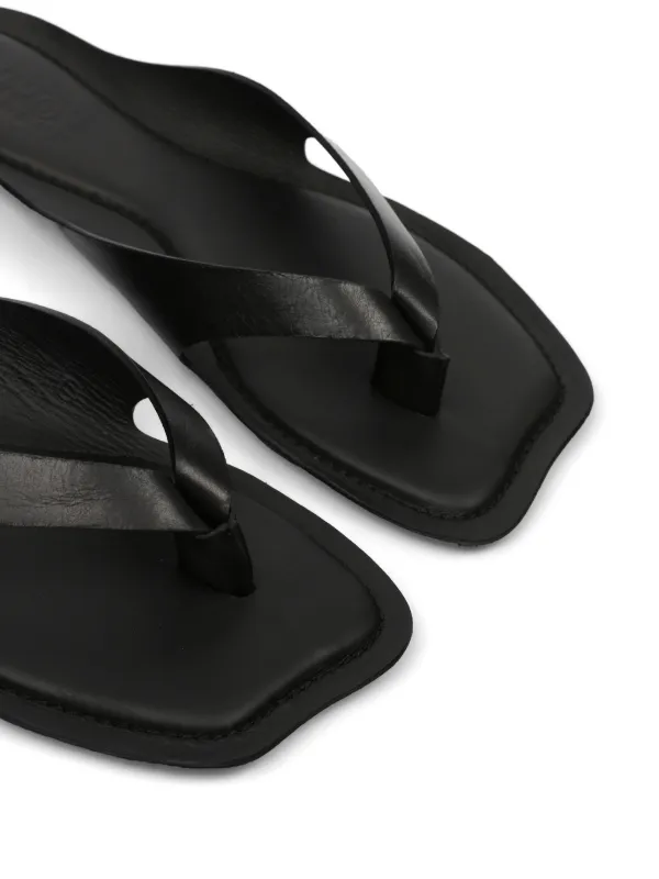 MM6 Maison Margiela Anatomic Leather Flip Flops | Black | FARFETCH
