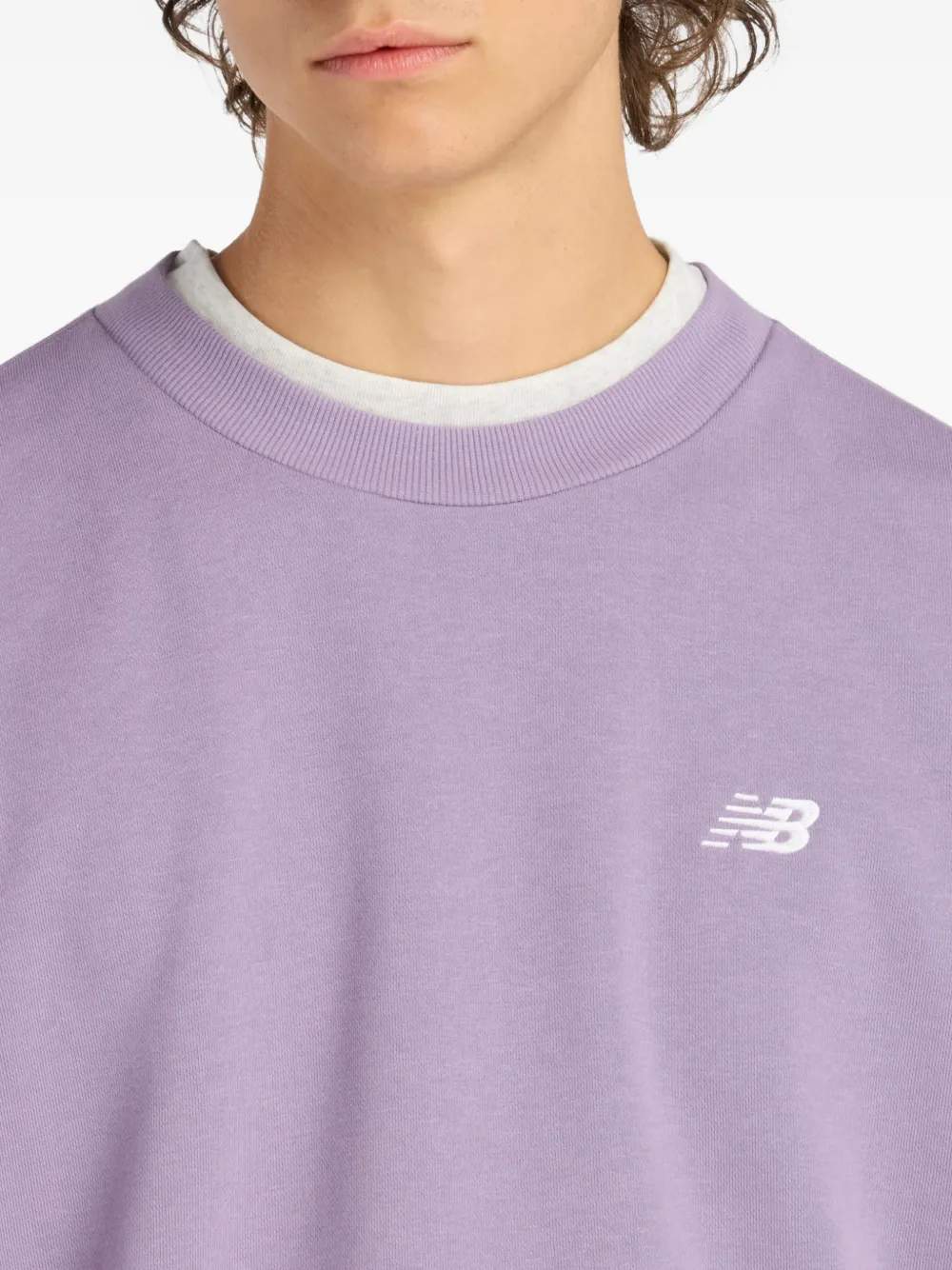 New Balance Essentials sweater met geborduurd logo Paars