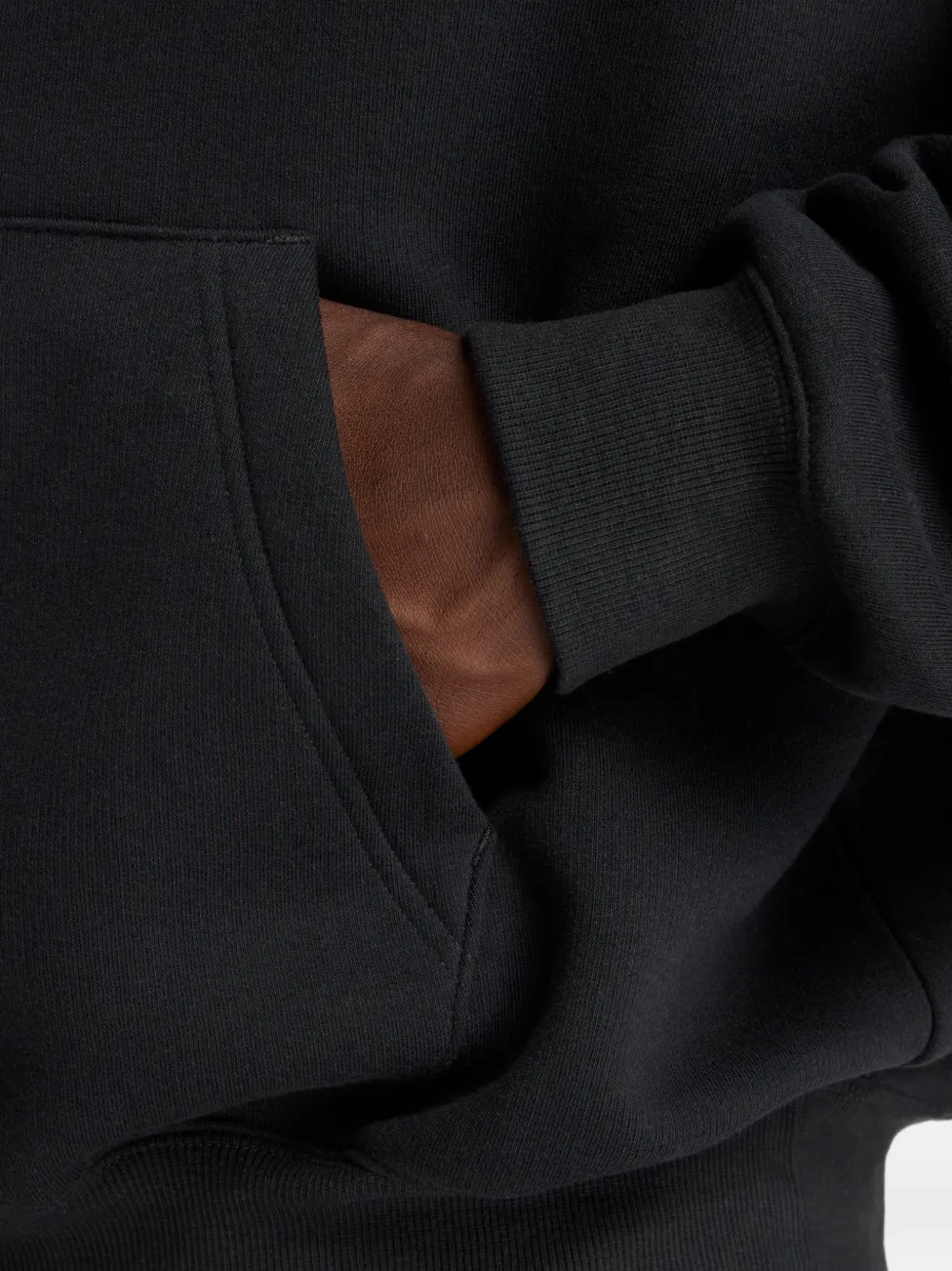 New Balance Trackside hoodie met raglan mouwen Zwart