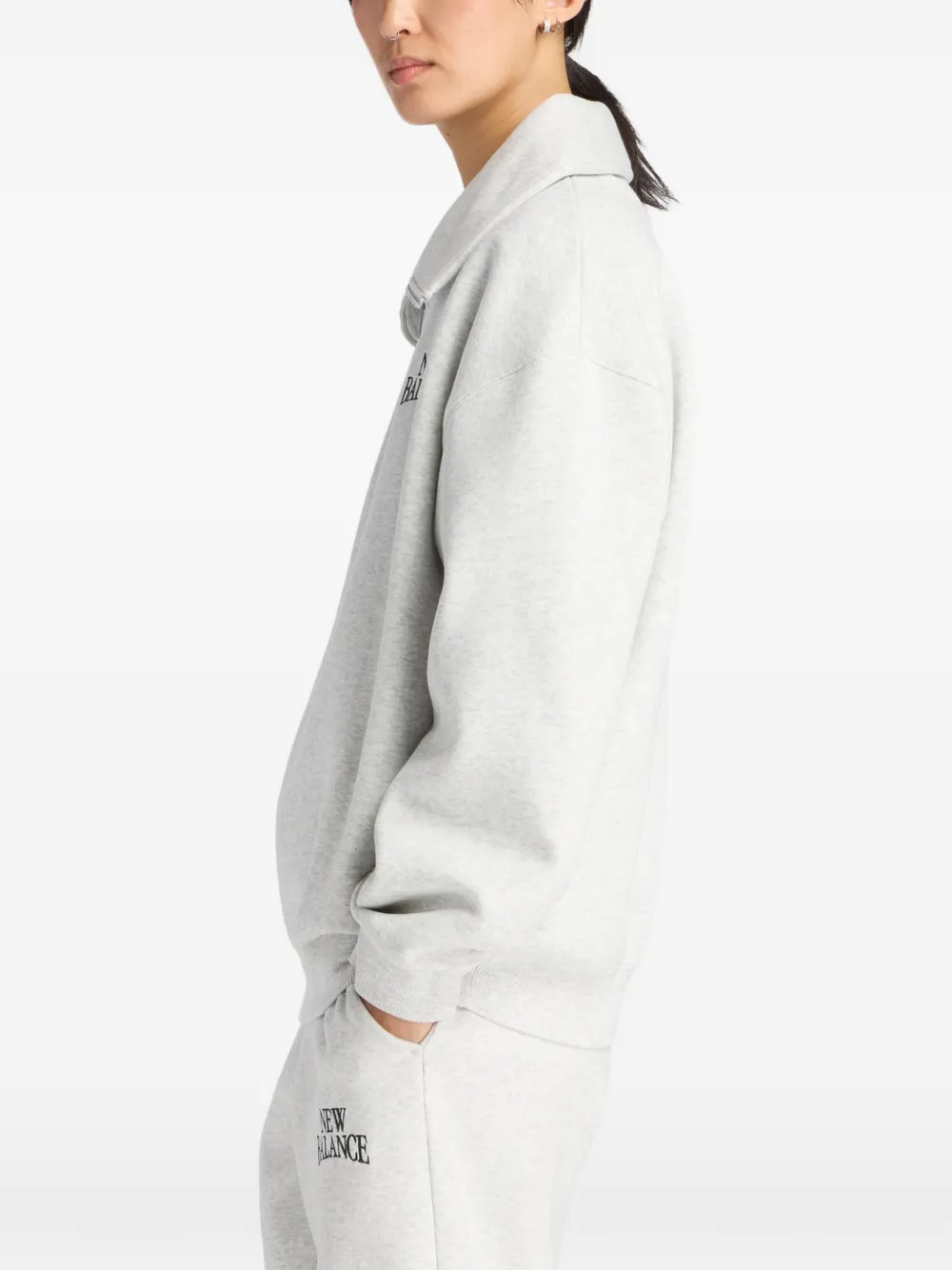  New Balance Trackside Embroidered Half Zip Sweatshirt - Grey 
