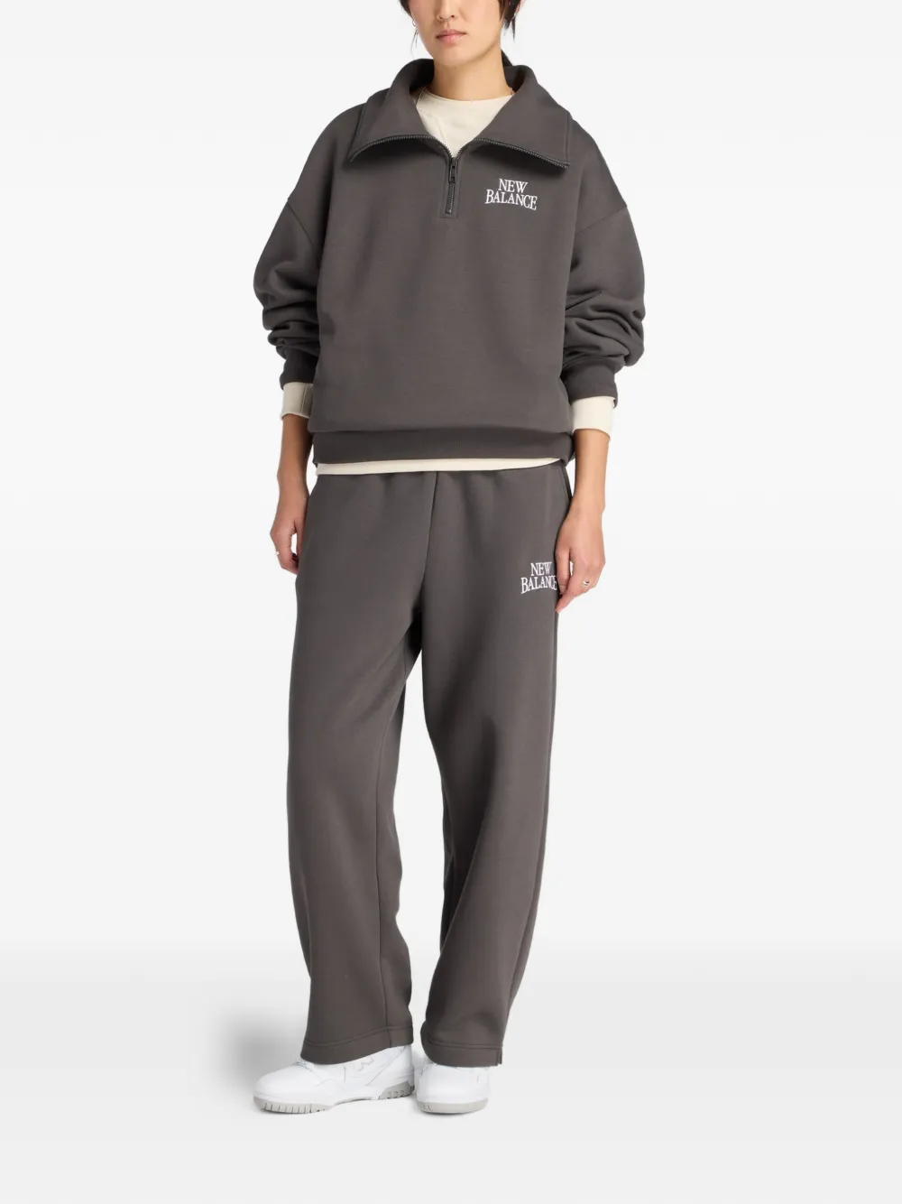  New Balance Trackside Embroidered Half Zip Sweatshirt - Grey 