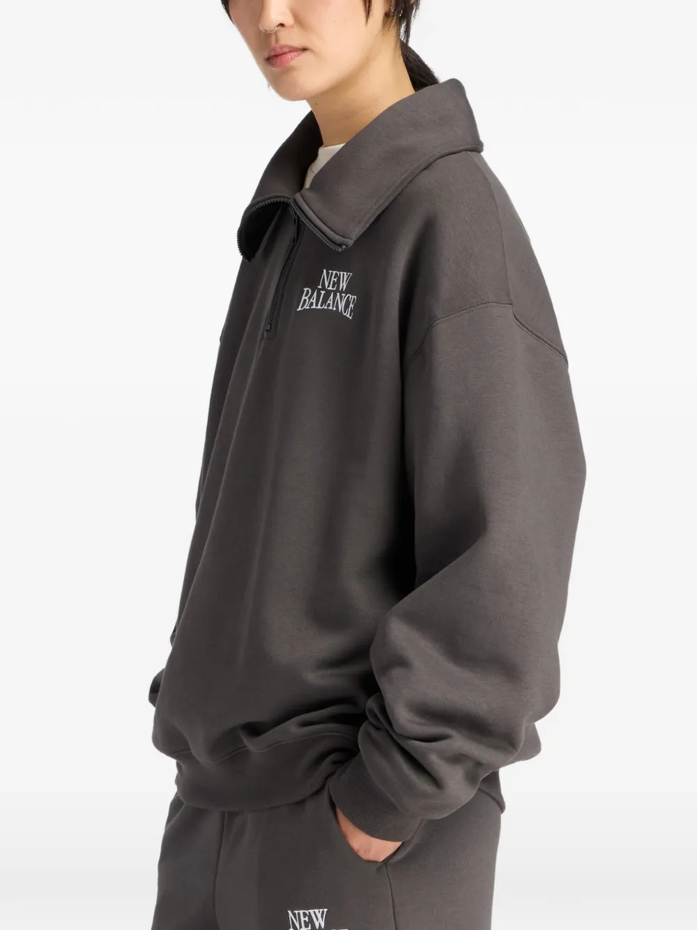  New Balance Trackside Embroidered Half Zip Sweatshirt - Grey 