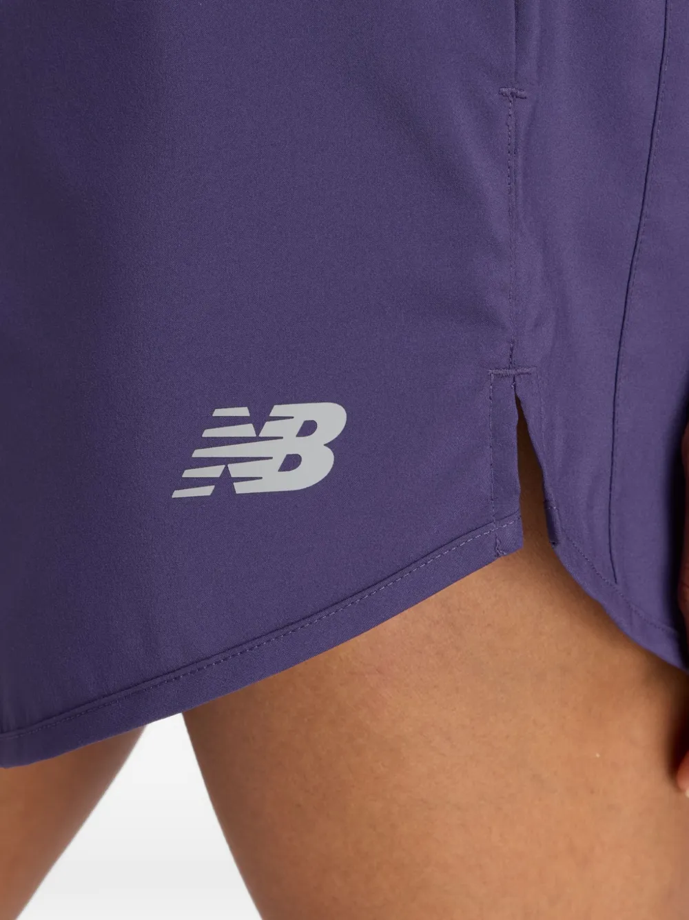New Balance Essential elastische sportshorts Paars