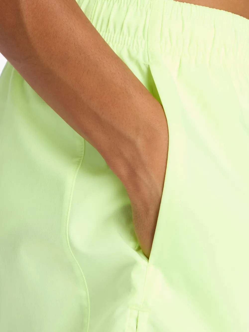 New Balance Shorts met logodetail Groen