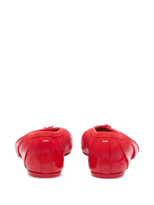 Maison Margiela Tabi フラットシューズ | レッド | FARFETCH JP