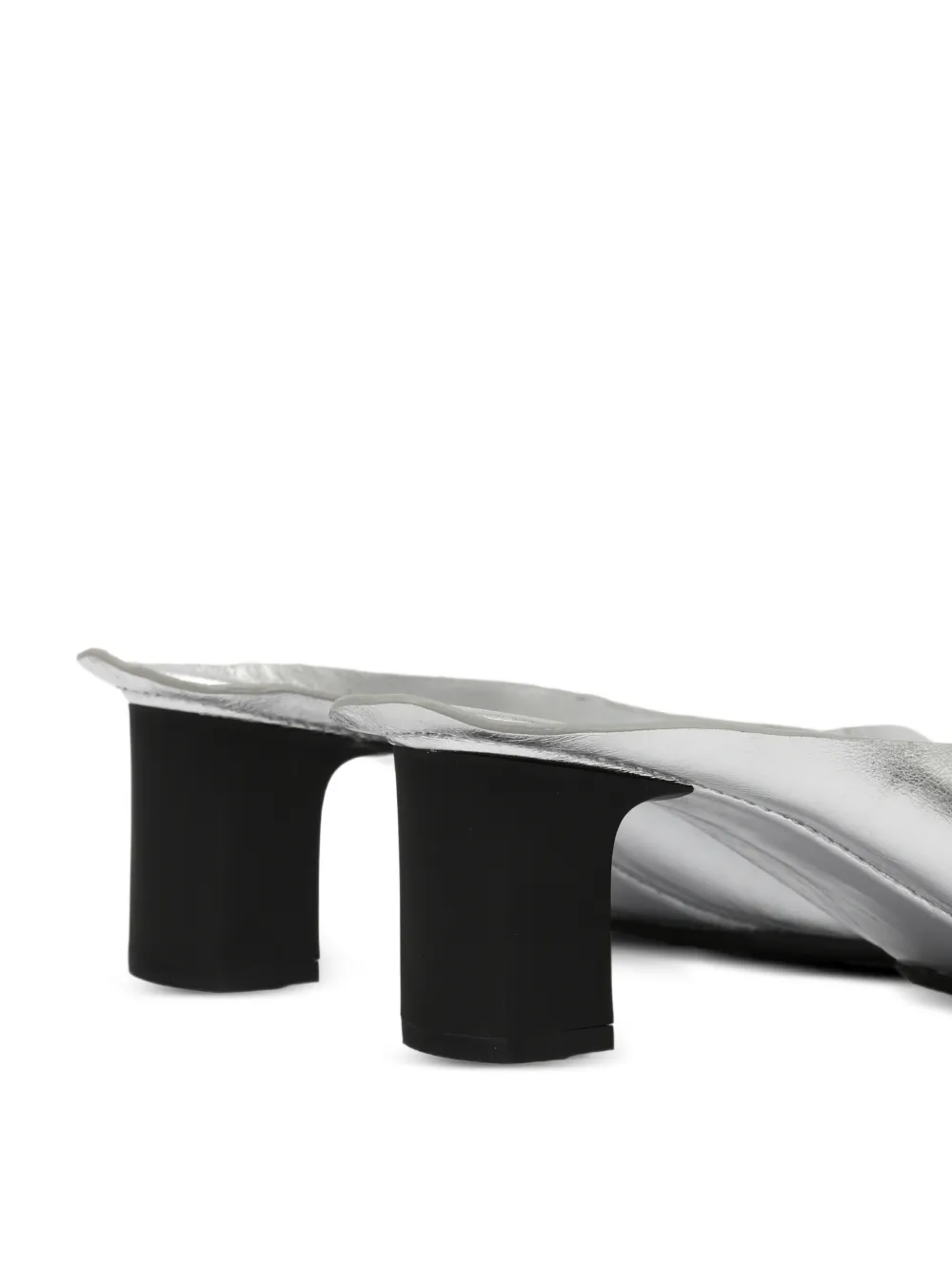 MM6 Maison Margiela Gelamineerde leren teenslippers Zilver