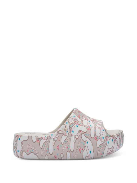 Melissa x Hello Kitty and Friends Free platform slides
