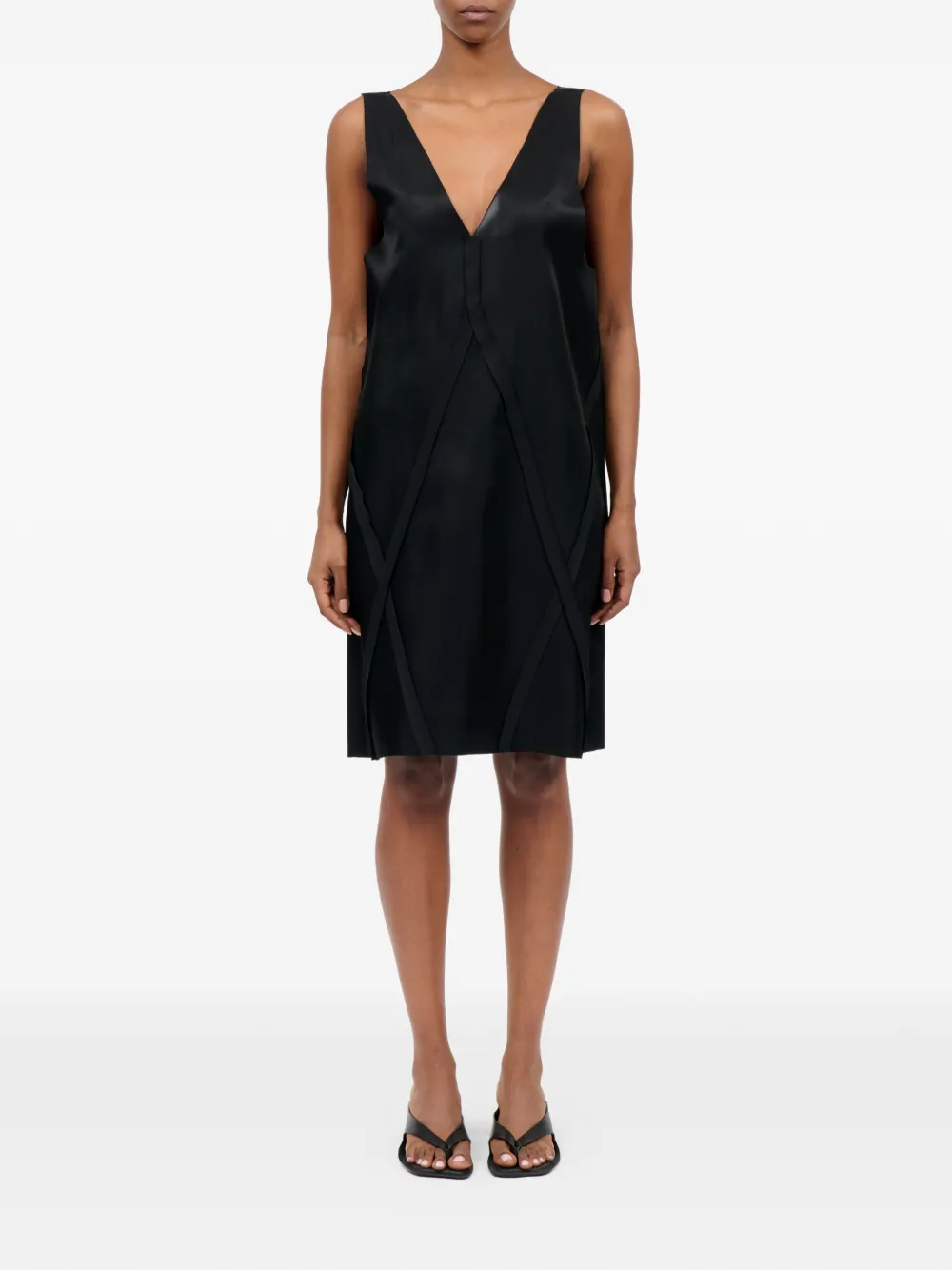 MM6 Maison Margiela Midi-jurk met V-hals Zwart